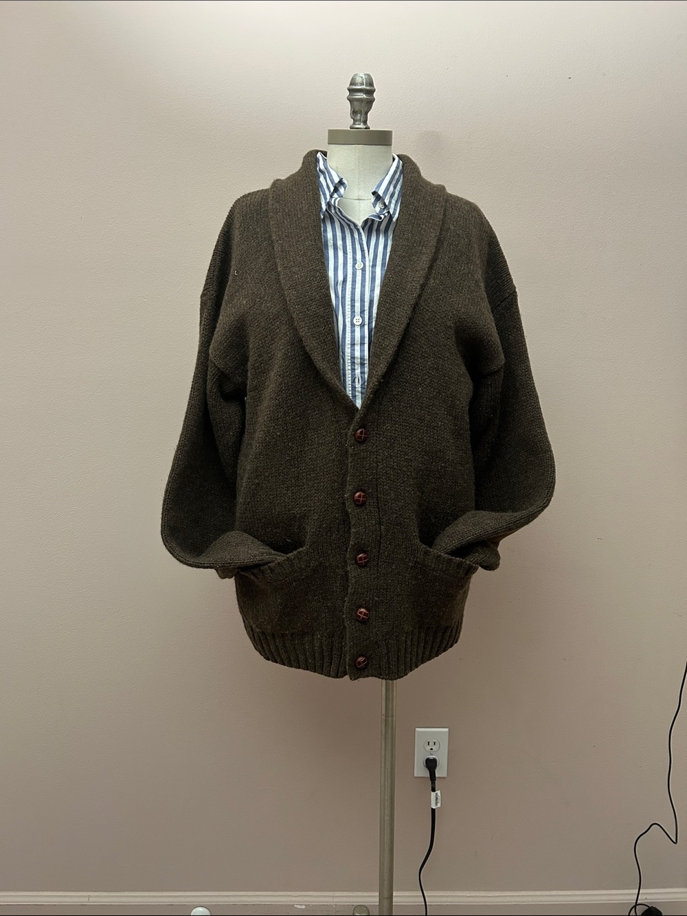 VTG Eddie Bauer Shawl Collar Button-Up Wool Cardigan Sweater Brown size M - Picture 2 of 16